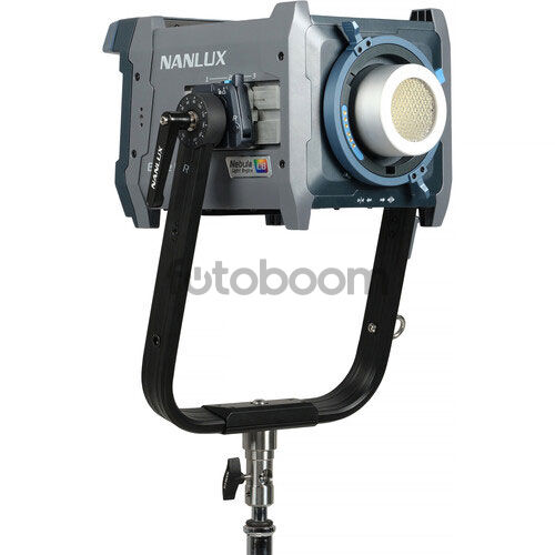 Evoke 600C (Nebula C8) - OFERTA NANLUX