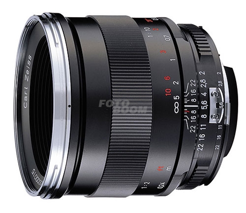 50mm f/2 ZE Makro-Planar T Canon