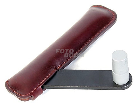 CHEST-PAD