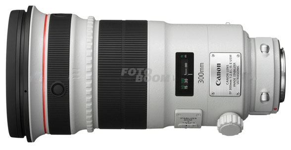 300mm f/2.8L IS USM II EF -DEMO UNIT- 300mm f/2.8L IS USM II EF -DEMO UNIT-
