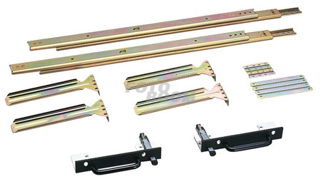 RMM-131 Kit de montaje en rack RMM-131 Kit de montaje en rack