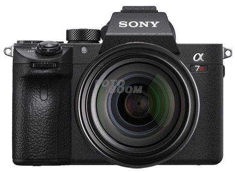 Alpha A7RIII + 24-70mm f/2.8 GM FE + 200EU CASHBACK - BLACK FRIDAY SONY