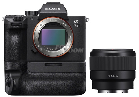 Alpha A7MIII + 50mm f/1.8 Prime FE + VG-C3M - BLACK FRIDAY SONY