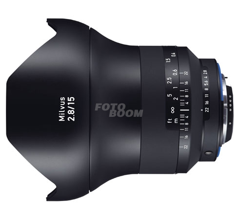 15mm f/2.8 Milvus Nikon