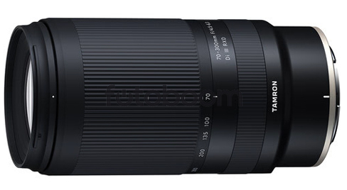 70-300mm f/4.5-6.3 Di III RXD Sony E 70-300mm f/4.5-6.3 Di III RXD Sony E