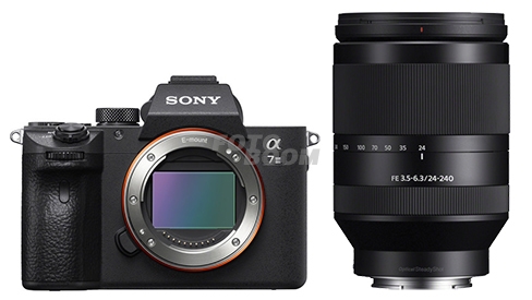 Alpha A7MIII + 24-240mm f/3.5-6.3 FE OSS - BLACK FRIDAY SONY