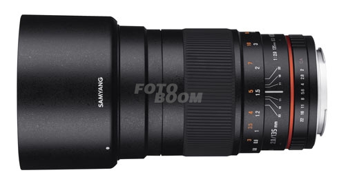 135mm f/2.0 ED UMC Micro 4/3 135mm f/2.0 ED UMC Micro 4/3