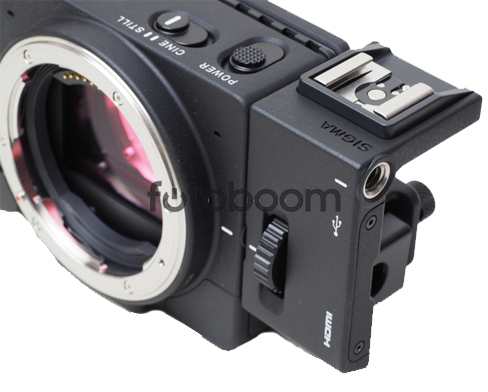 FP Cinema Camera + LVF-11 + HG-11 + CN-21 + BP-51 + BC-71 FP Cinema Camera + LVF-11 + HG-11 + CN-21 + BP-51 + BC-71