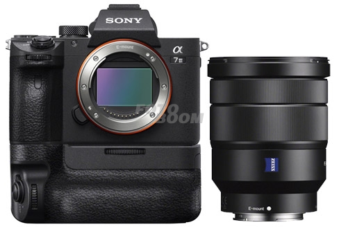 Alpha A7MIII + 16-35mm f/4 FE ZA OSS + VG-C3M - BLACK FRIDAY SONY