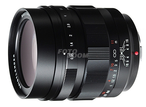 42,5mm f/0.95 Asph Negro