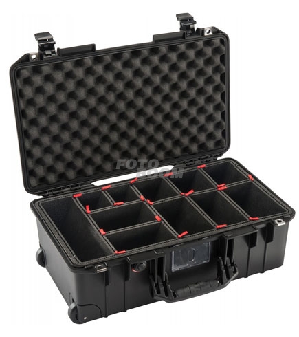 Maleta 1535 Air Negra con TrekPak Maleta 1535 Air Negra con TrekPak
