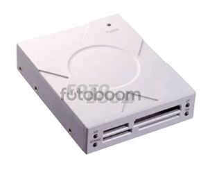 Lector USB4 CFexpress