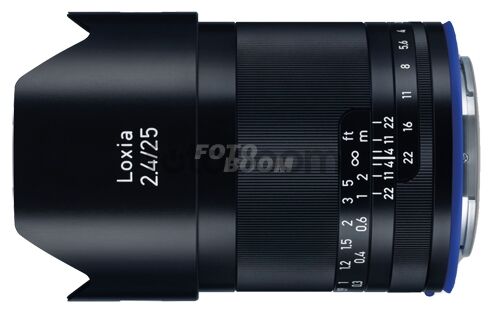 25mm f/ 2.4 Loxia Sony E