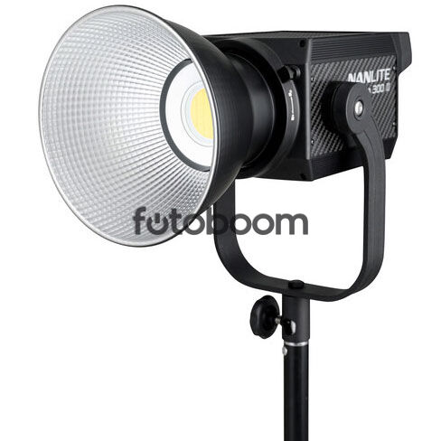 Forza 300 II (Daylight)