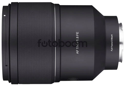 135mm f/1.8 Sony E