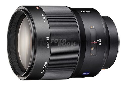 135mm f/1.8 ZA Sonnar T