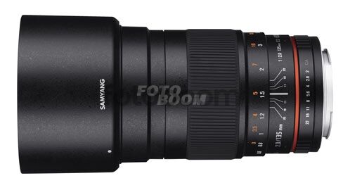 135mm f/2.0 ED UMC Fuji X