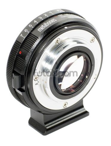 Nikon G Lens a cuerpo MFT Speed Booster T